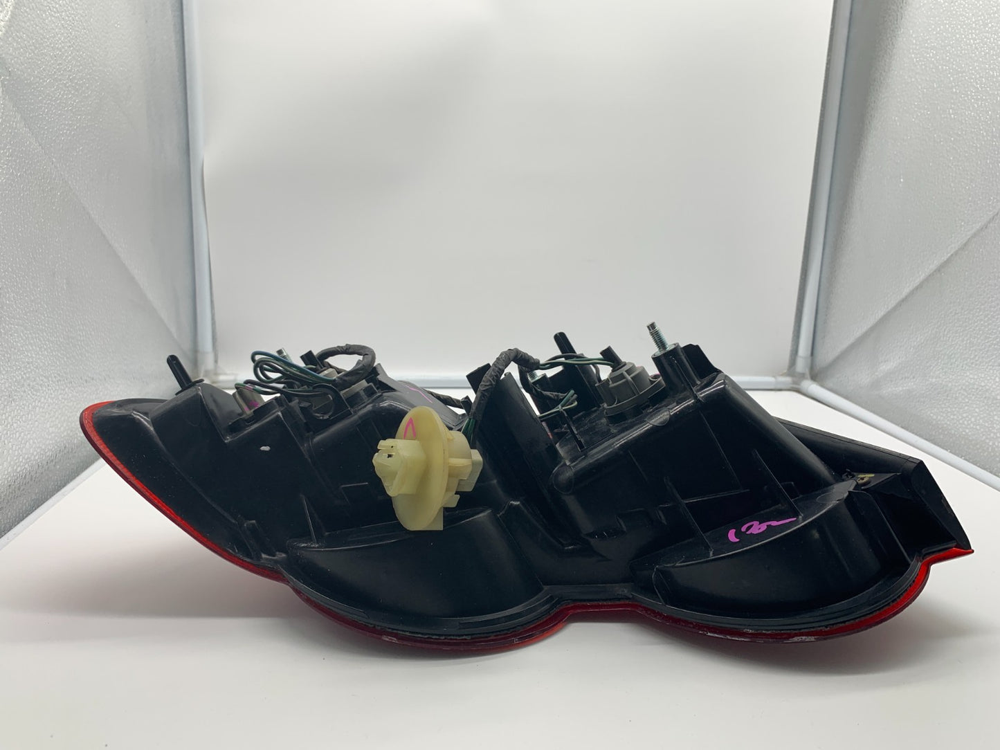 2003-2005 Dodge Stratus Coupe Passenger Side Tail Light Taillight OEM C02B48055