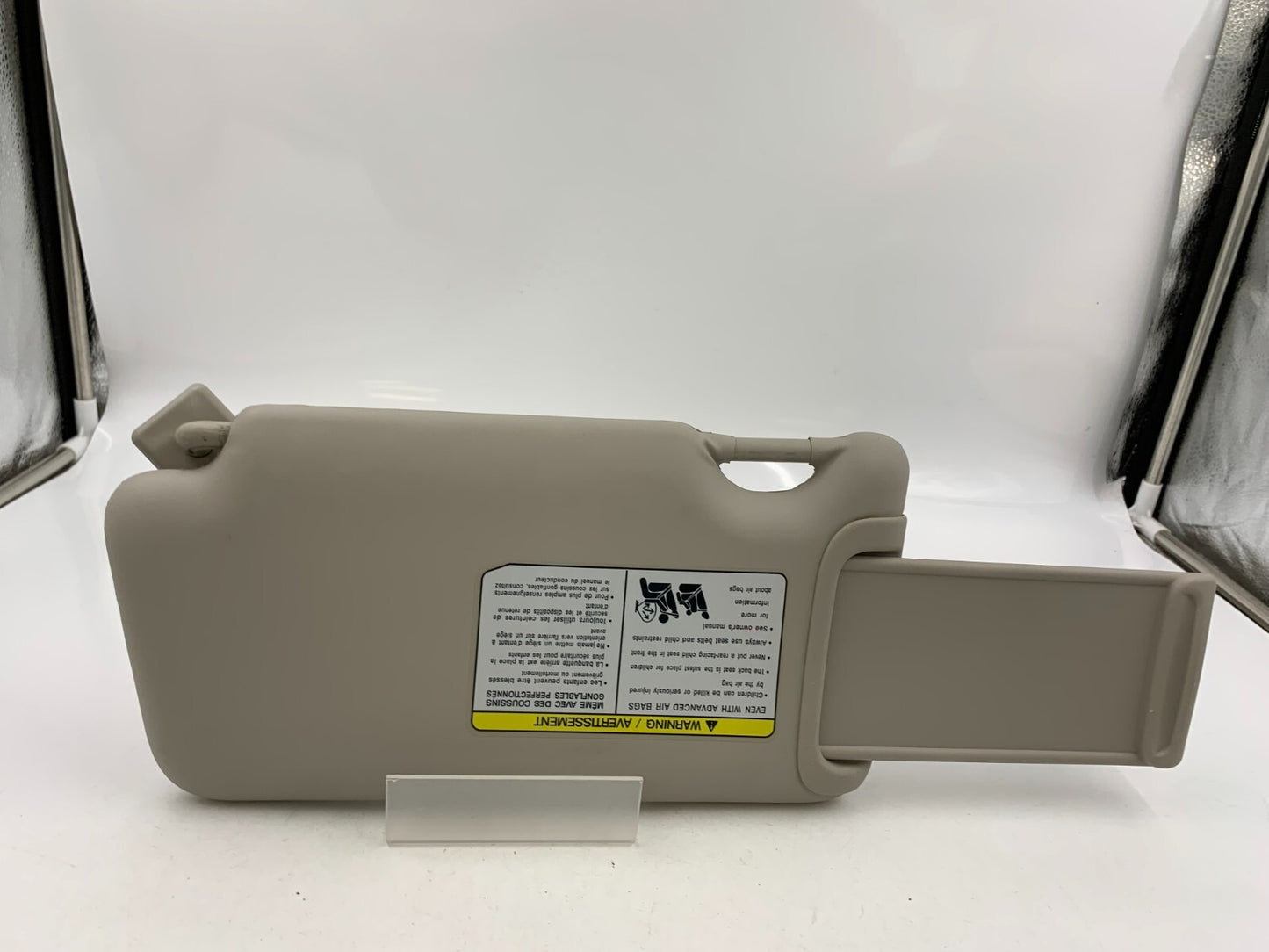 2015-2019 Nissan Versa Passenger Sun Visor Gray OEM D03B42002