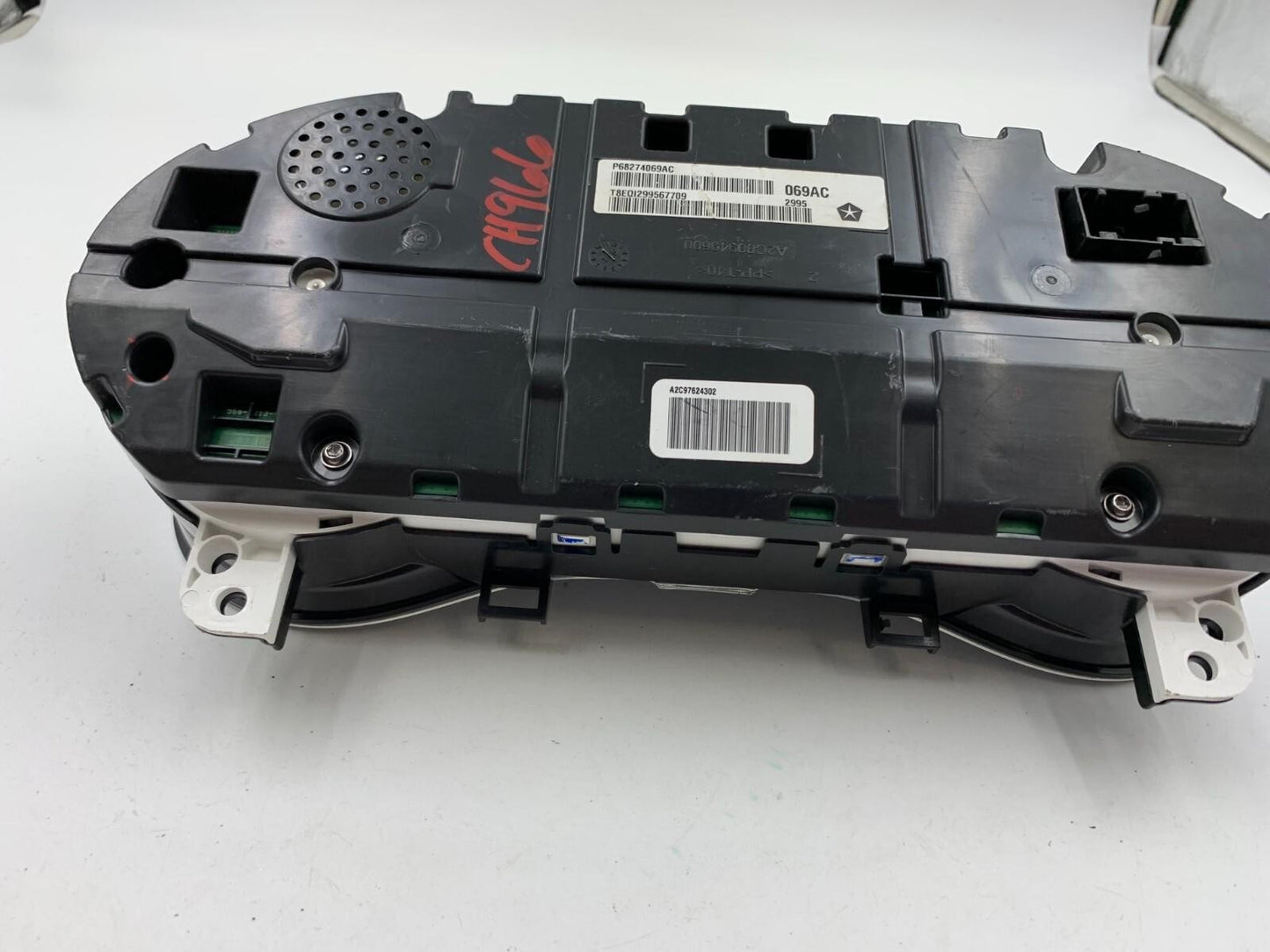 2016 Jeep Grand Cherokee Speedometer Instrument Cluster 73077 Miles D02B31049