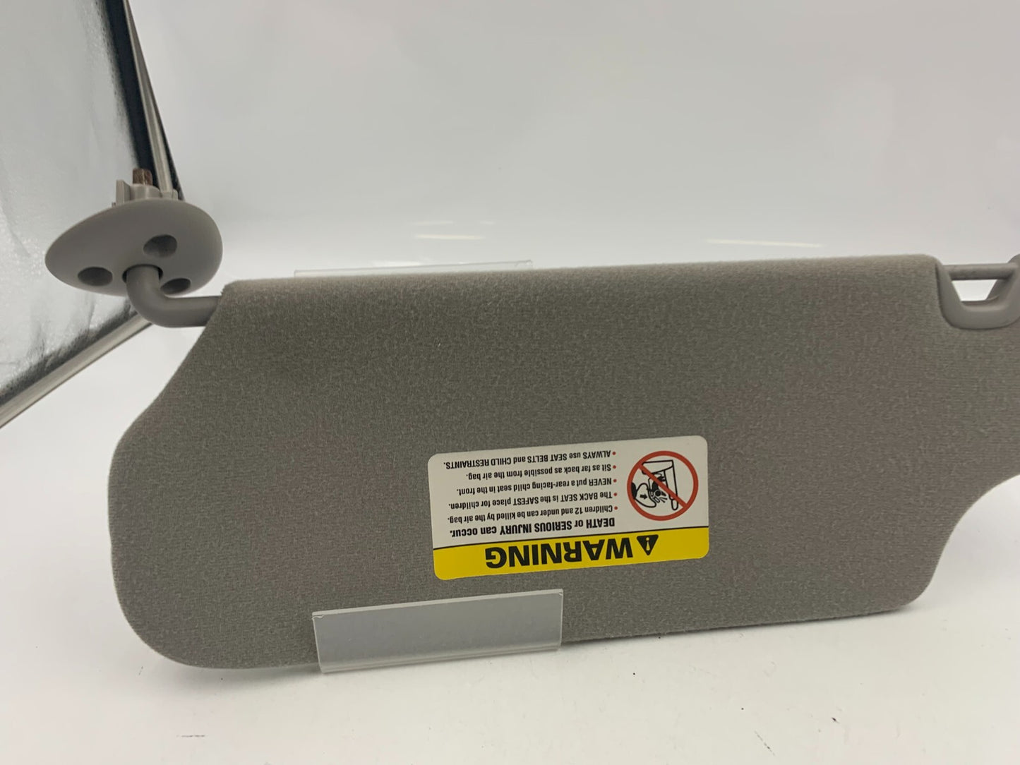 2001-2003 Ford Taurus Passenger Sun Visor Gray OEM B03B29033