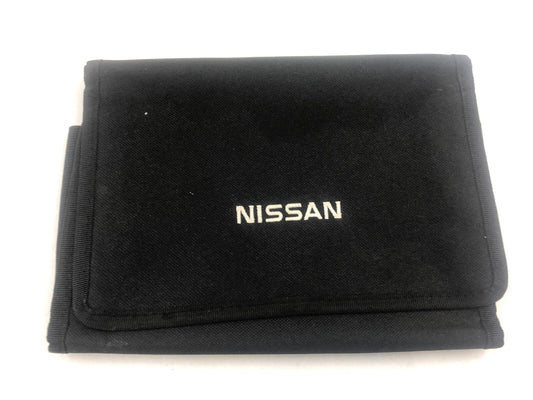 2017 Nissan Versa Sedan Owners Manual Set with Case OEM E01B67008