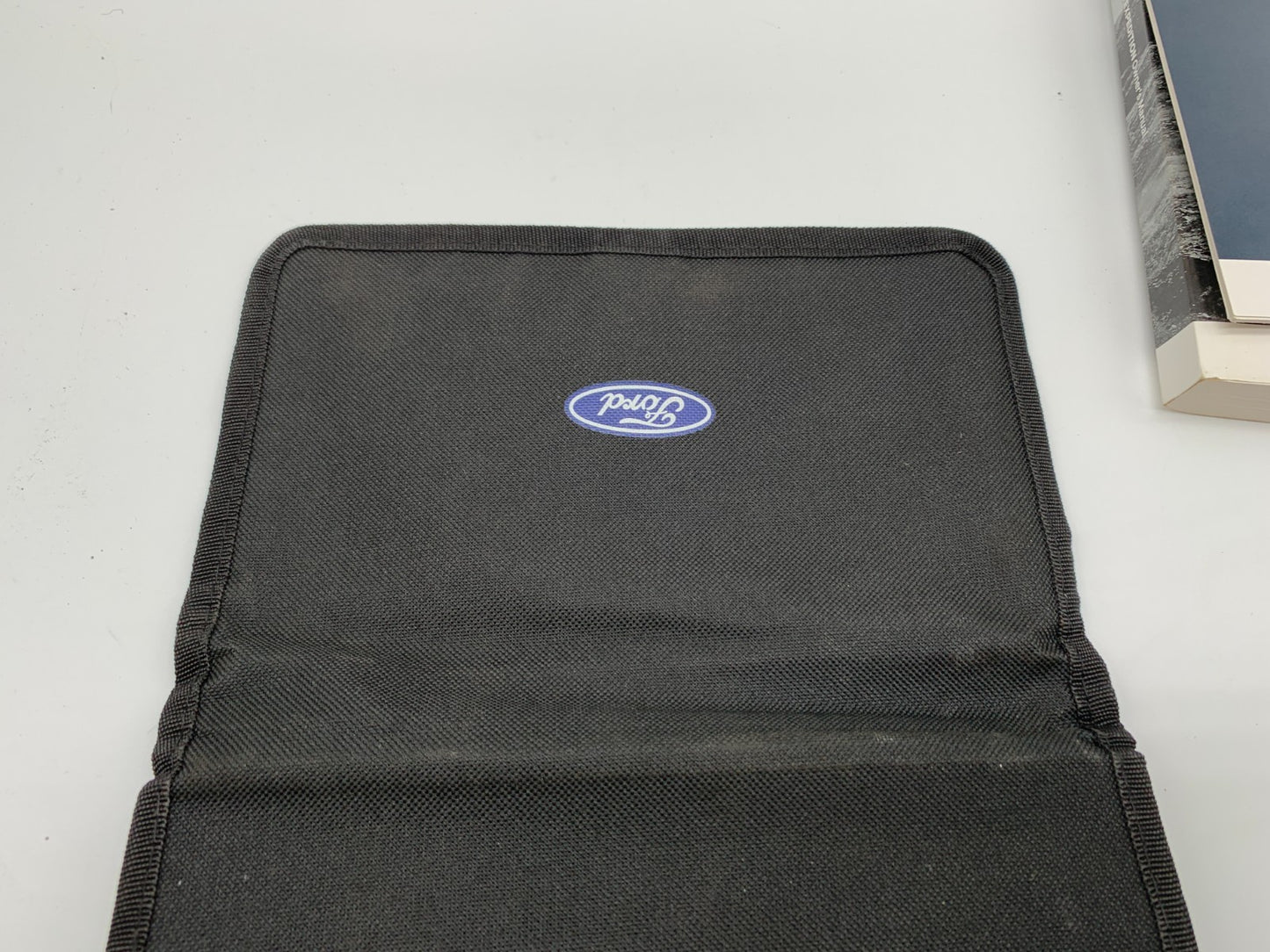 2018 Ford Expedition Owners Manual Set with Case OEM D02B65012