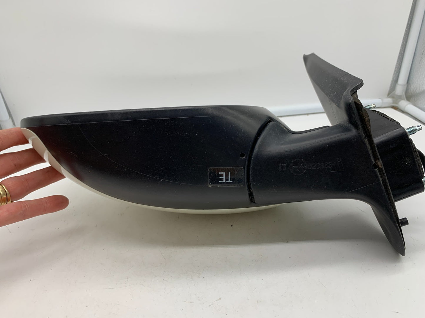 2011-2012 Nissan Juke Driver Side View Power Door Mirror White OEM