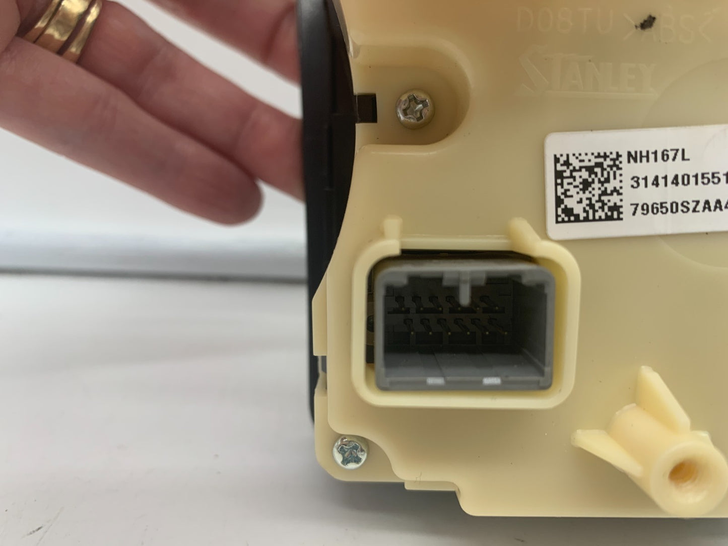 2009-2015 Honda Pilot Rear Climate Control AC Heater Unit OEM