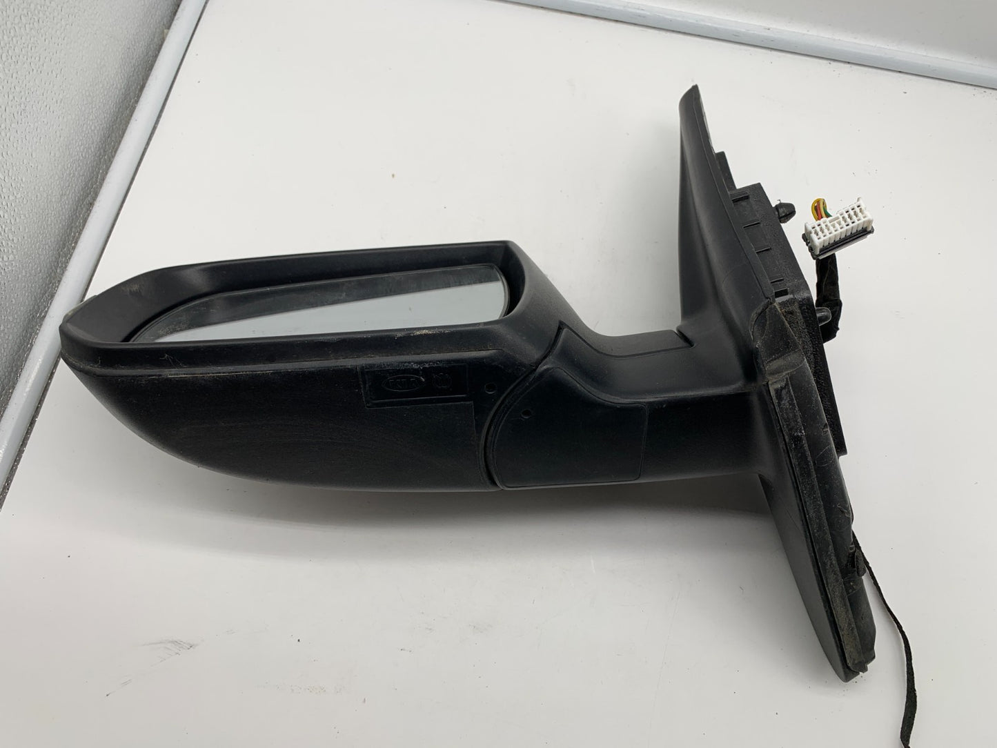 2011-2015 Kia Sorento Driver Side View Power Door Mirror Black OEM C02B11067