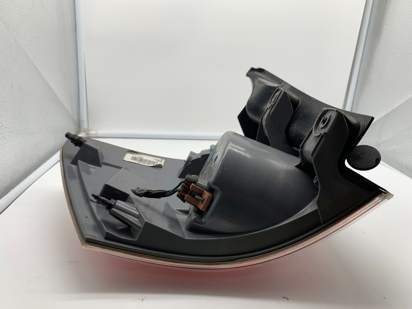 2010-2017 GMC Acadia Passenger Side Tail Light Taillight OEM C03B58003