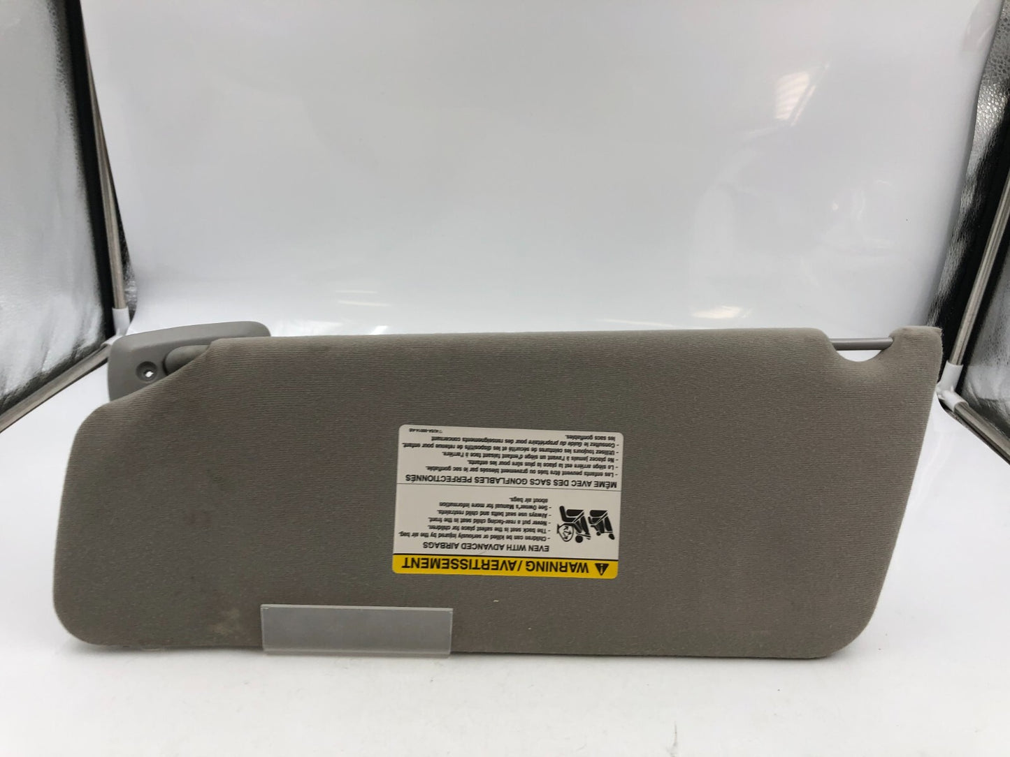 2004-2008 Ford F-150 Passenger Sun Visor Gray OEM D03B48035