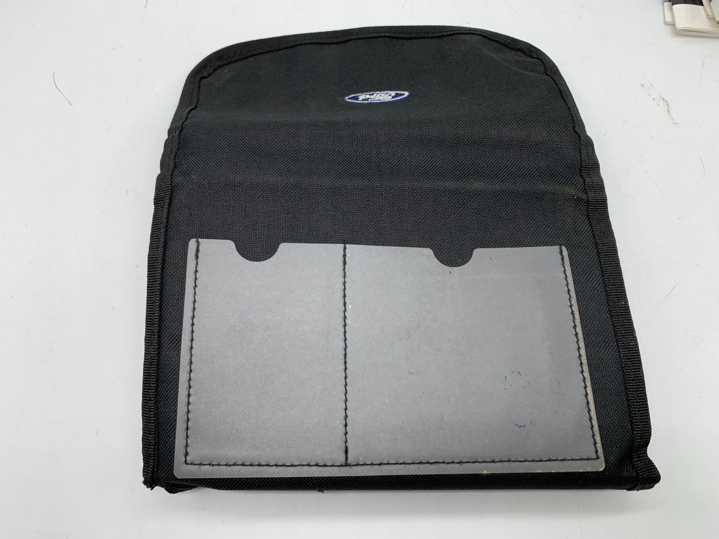 2015 Ford Explorer Owners Manual Set with Case OEM