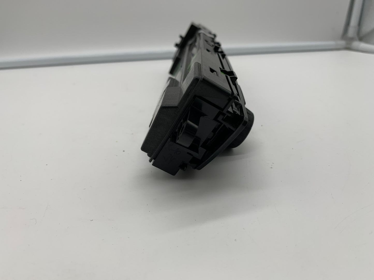 2012-2015 BMW 320i AC Heater Climate Control Unit OEM C03B59012