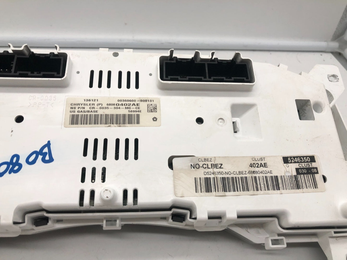 2011-2012 Jeep Compass Speedometer Instrument Cluster 48698 Miles OEM D03B67005