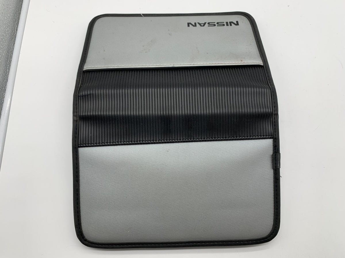 2006 Nissan Altima Owners Manual Set with Case OEM B02B56007