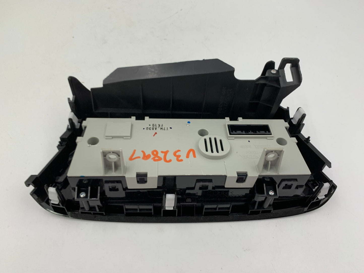 2016-2022 Honda HR-V HRV AC Heater Climate Control Unit OEM A02B16005