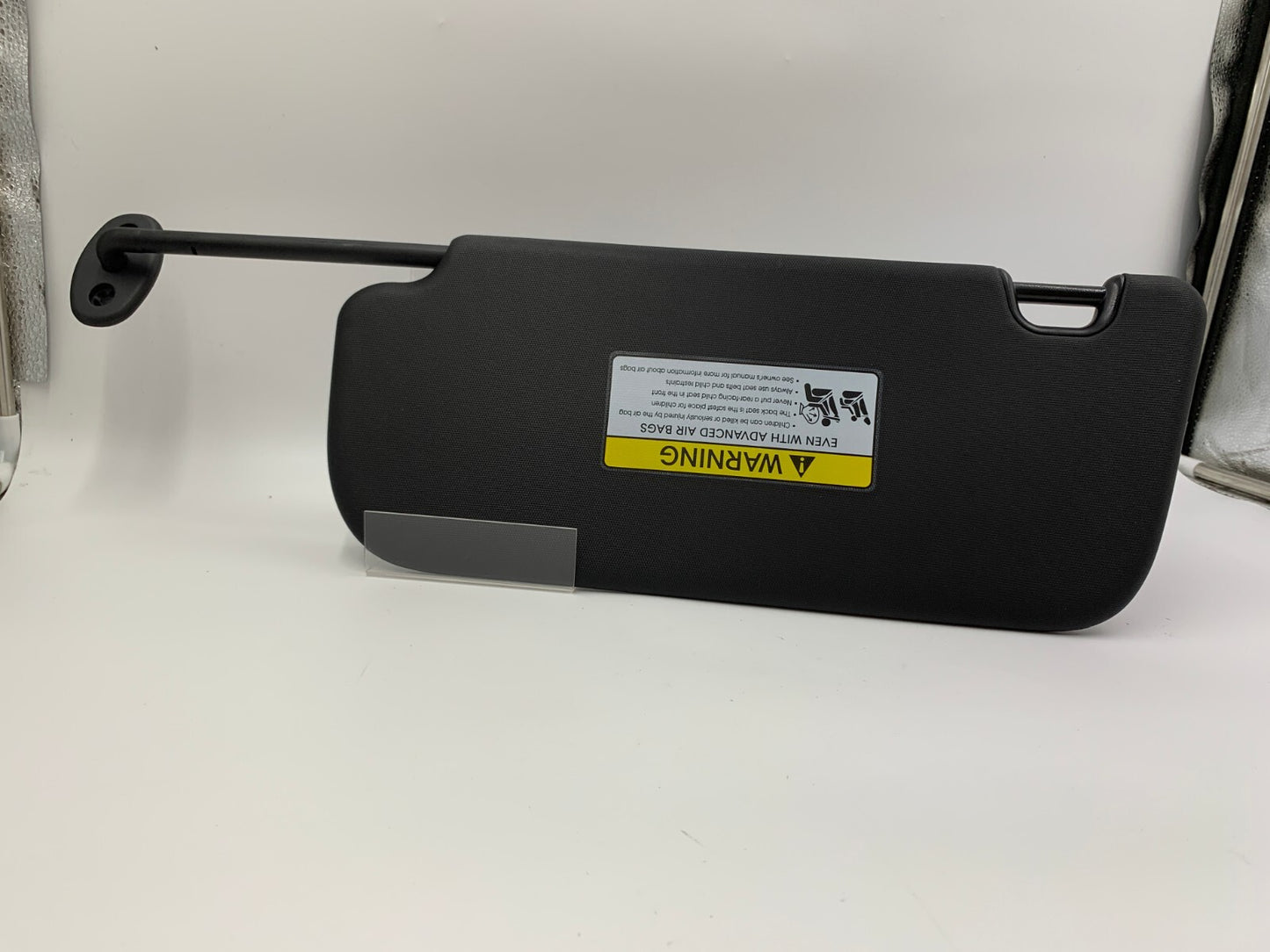 2014-2019 Kia Soul Passenger Sun Visor Black Illuminated OEM B01B36028