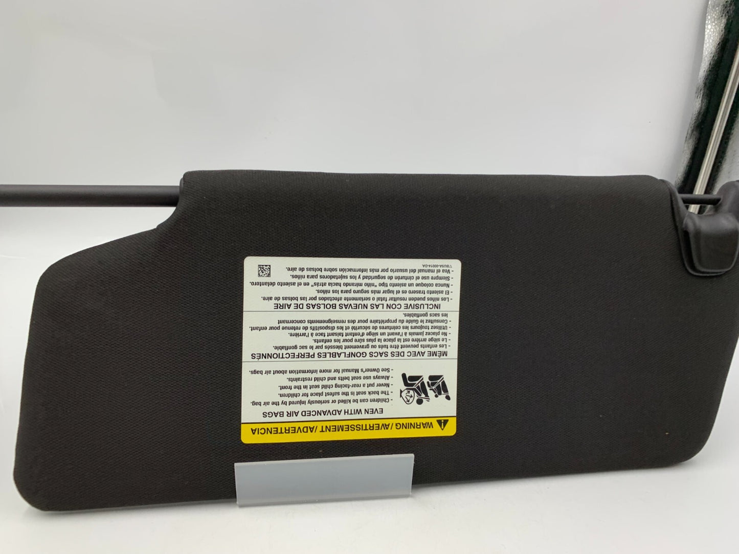 2011-2015 Ford Explorer Passenger Sun Visor Illuminated Black OEM E01B57004