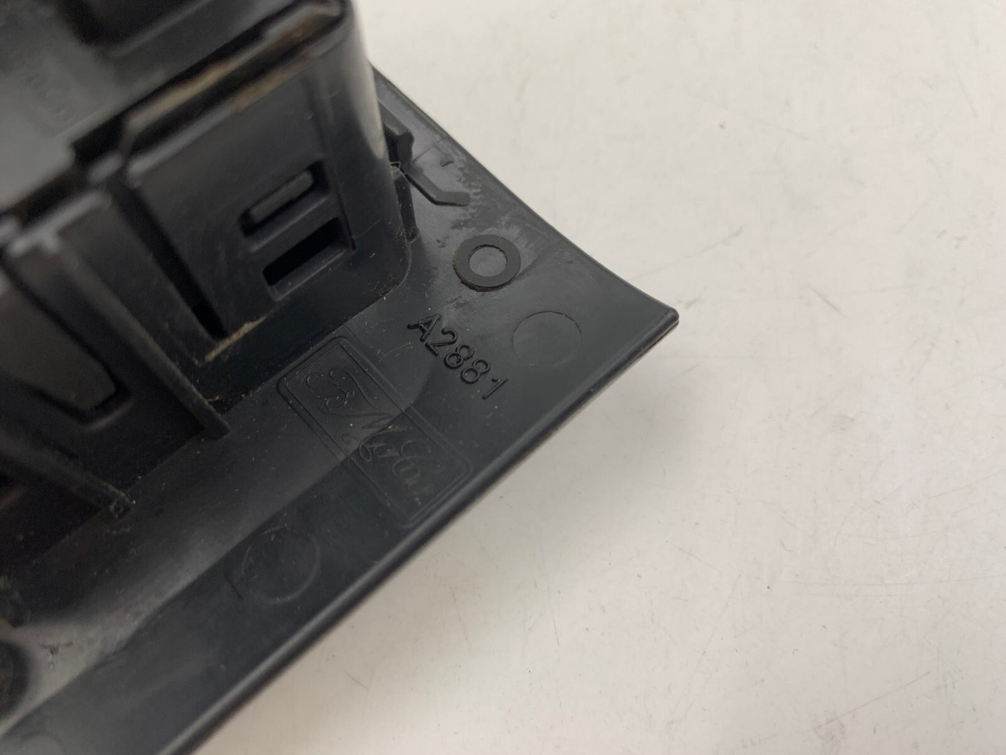 2006-2007 Mercury Mountaineer Master Power Window Switch OEM D03B59006