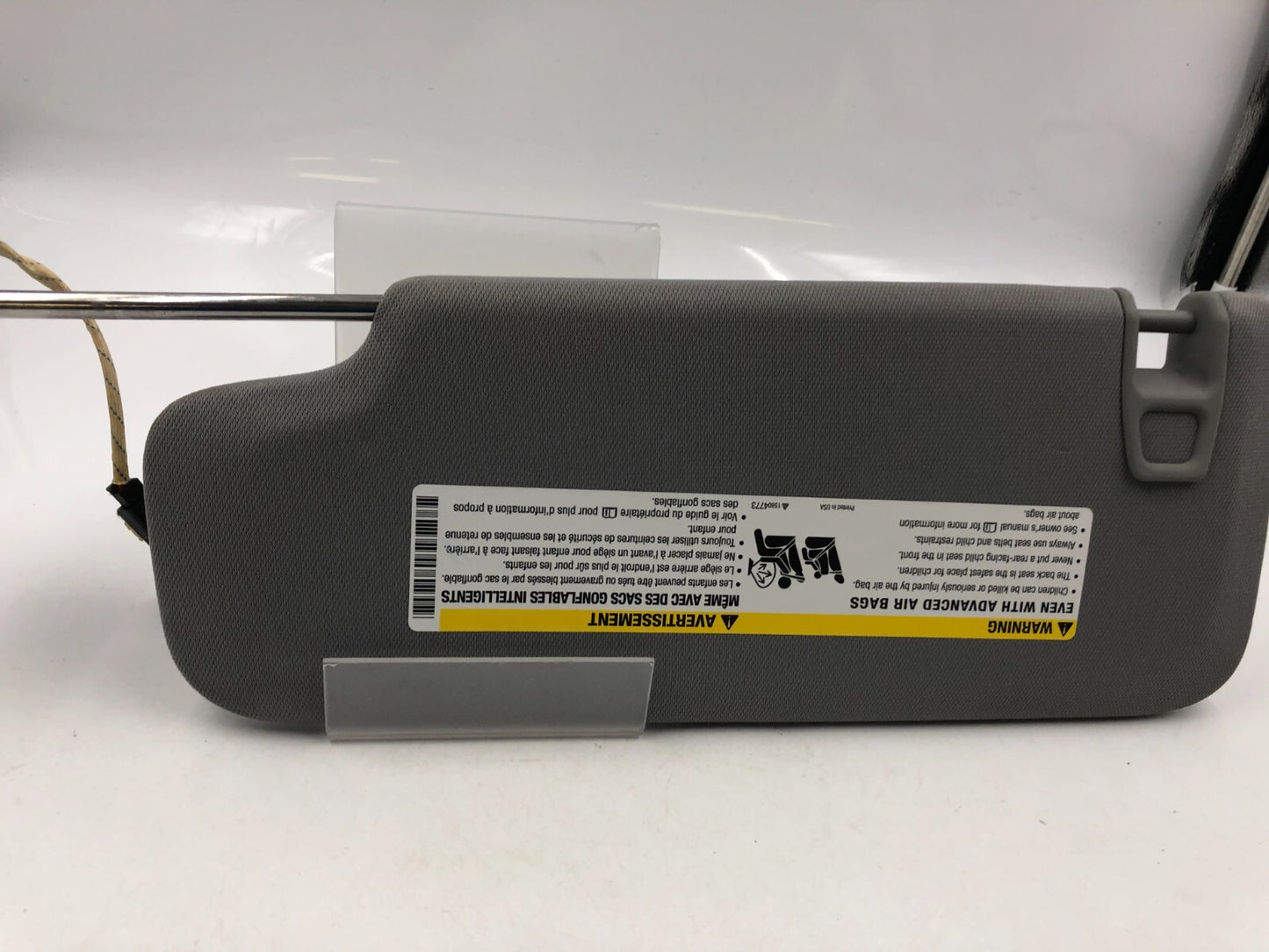 2016-2023 Chevrolet Malibu Passenger Sun Visor Illuminated OEM B01B49037