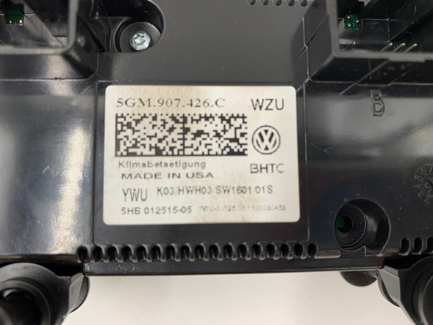 2017 Volkswagen Golf GTI AC Heater Climate Control Temperature Unit D01B28031