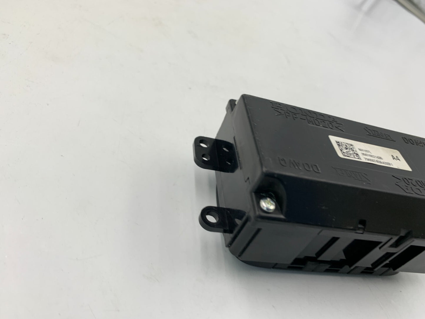 2011-2017 Honda Odyssey Rear Climate Control AC Heater Unit OEM 79650THRA410M1