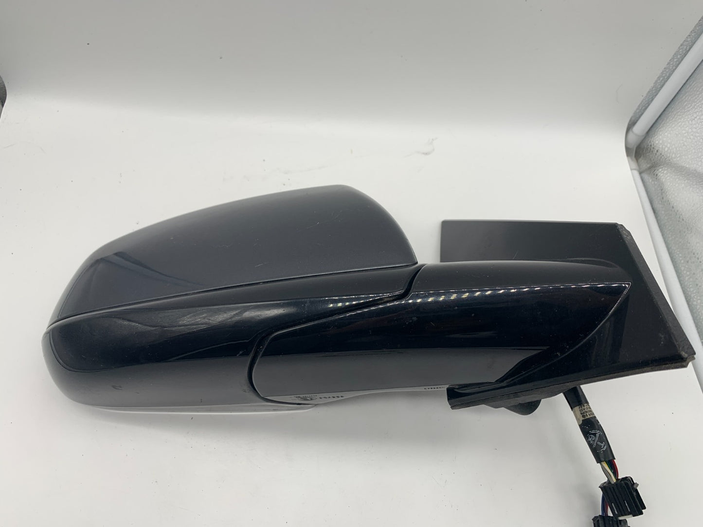 2010 Cadillac SRX Passenger Side View Power Door Mirror Gray OEM