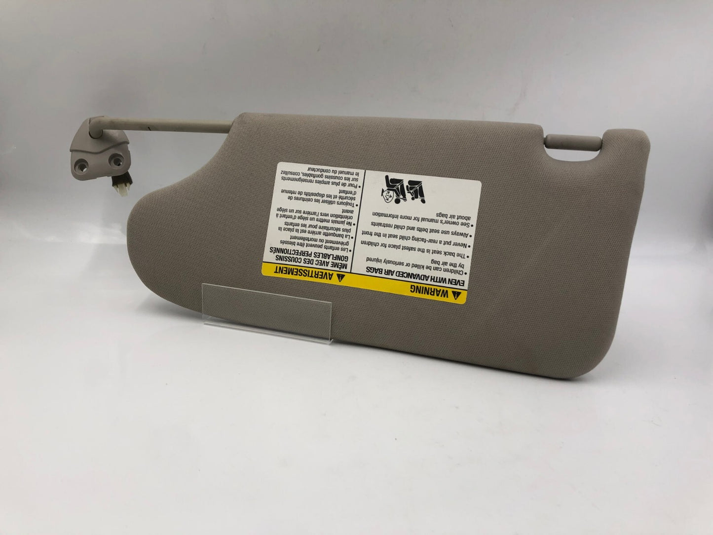 2013-2018 Nissan Altima Passenger Sun Visor Gray Illuminated OEM A03B09070