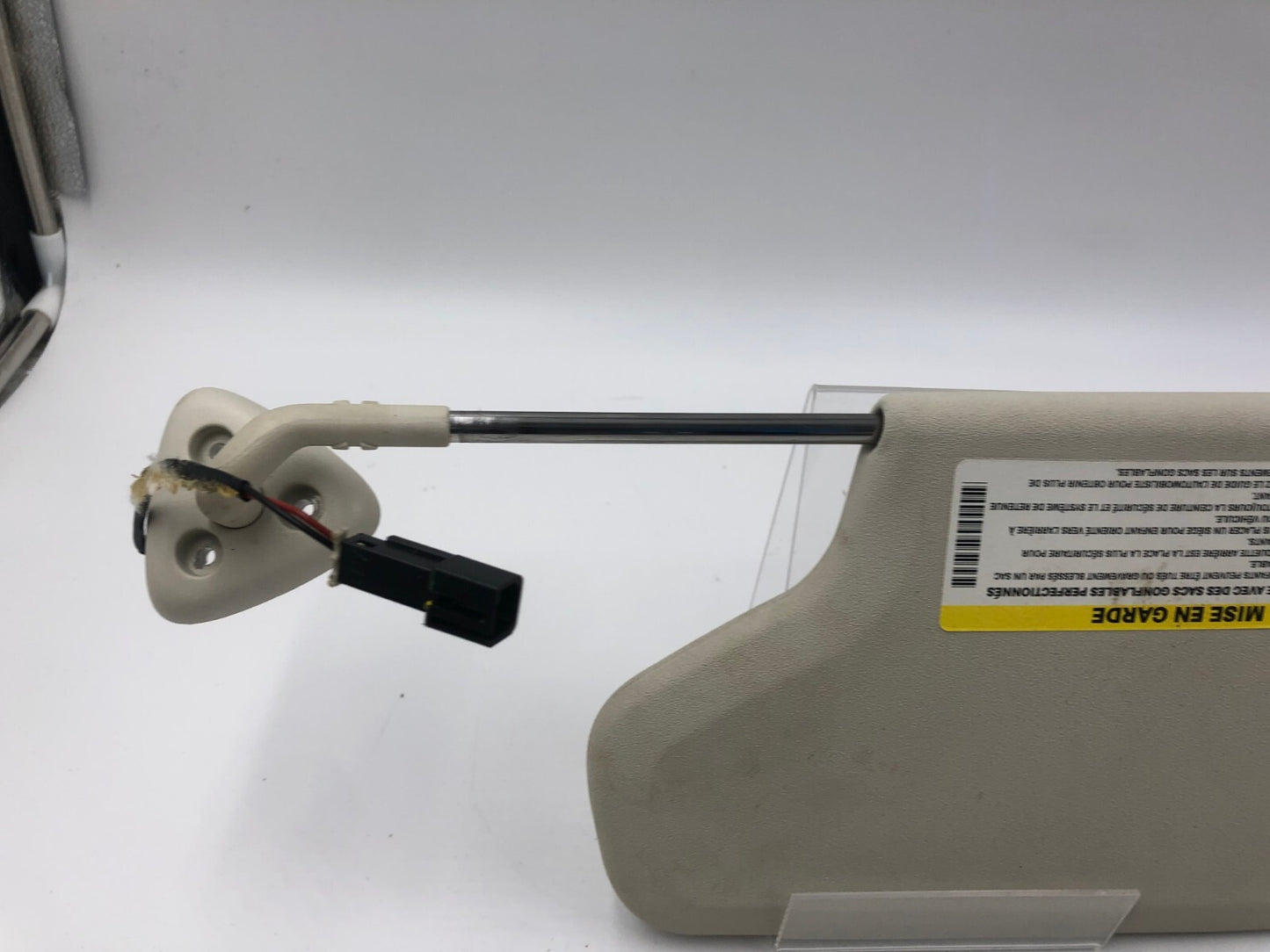 2009-2010 Dodge Journey Passenger Sun Visor Gray Illuminated OEM B04B22017