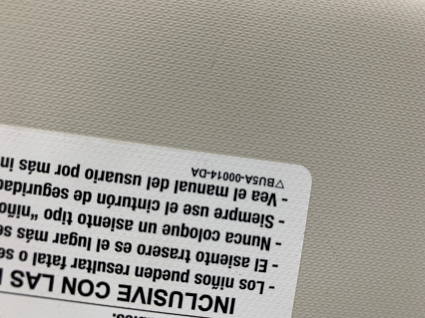 2013-2018 Ford Focus Passenger Sun Visor Ivory Illumination OEM E03B47026