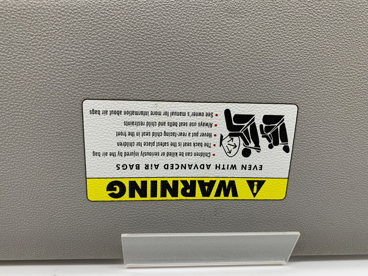 2005-2006 BMW X3 Passenger Sun Visor Gray Illuminated OEM C03B26035
