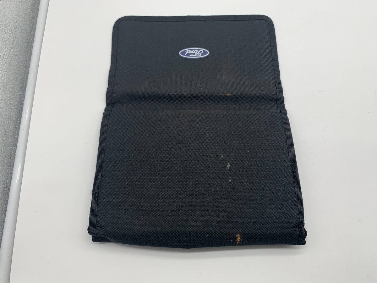 2017 Ford Explorer Owners Manual Set with Case OEM C02B47005
