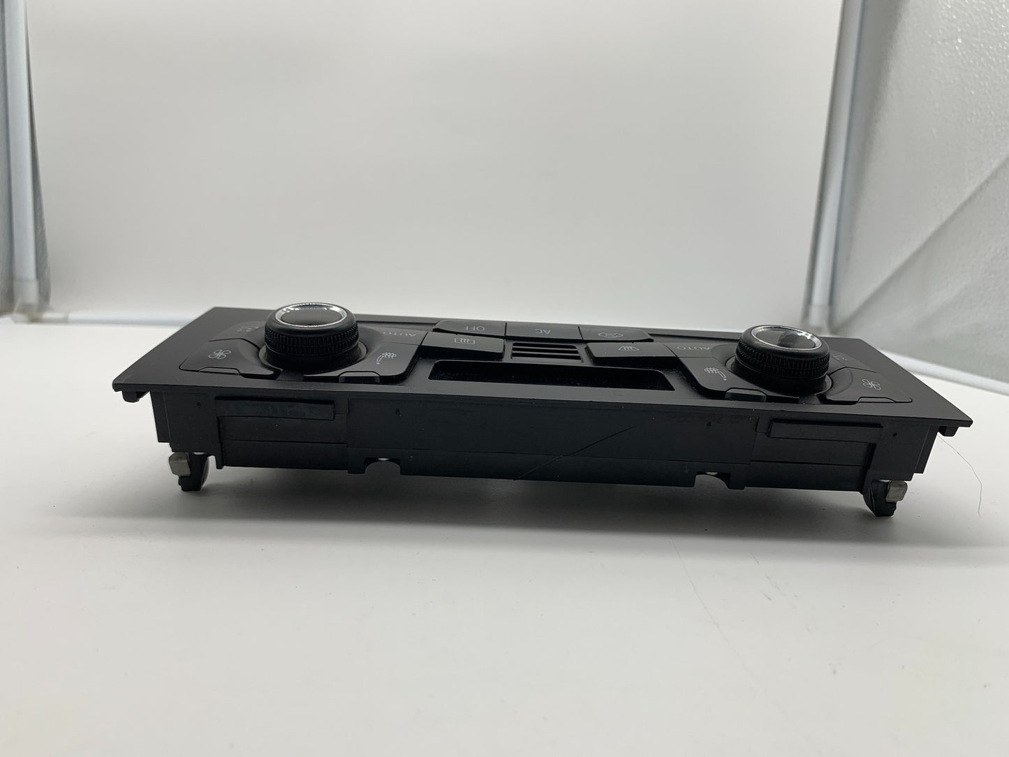 2009-2012 Audi A4 AC Heater Climate Control Unit OEM C03B66015