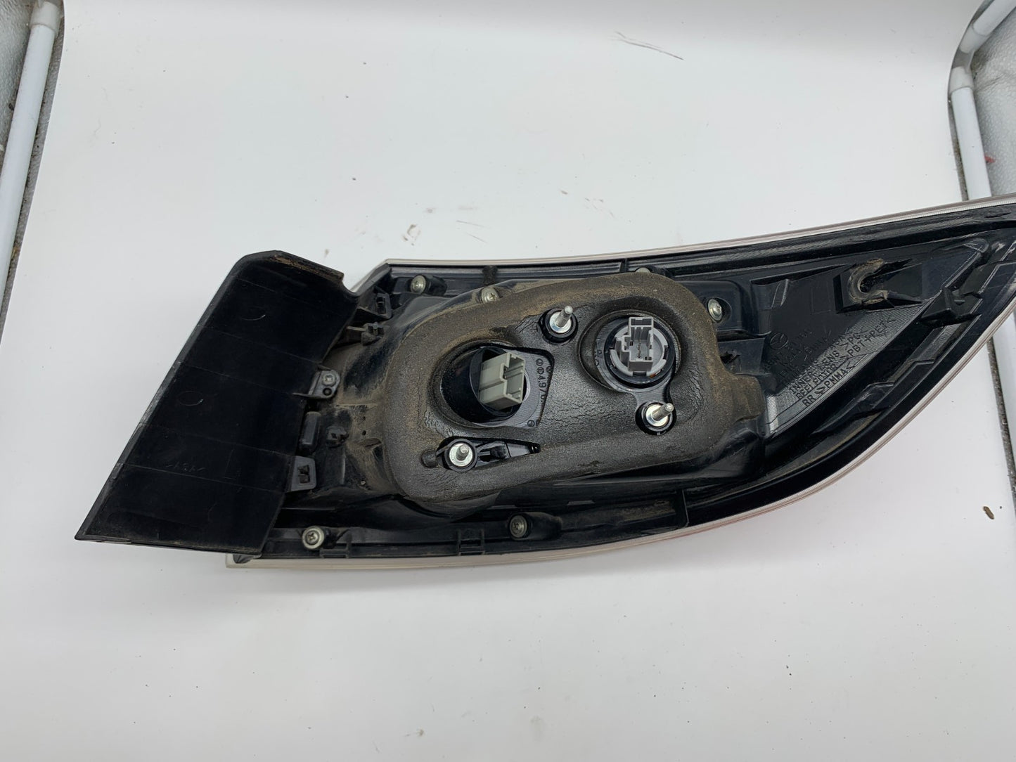 2010-2013 Mazda 3 Htbk Driver Tail Light Taillight Lamp OEM C02B16005