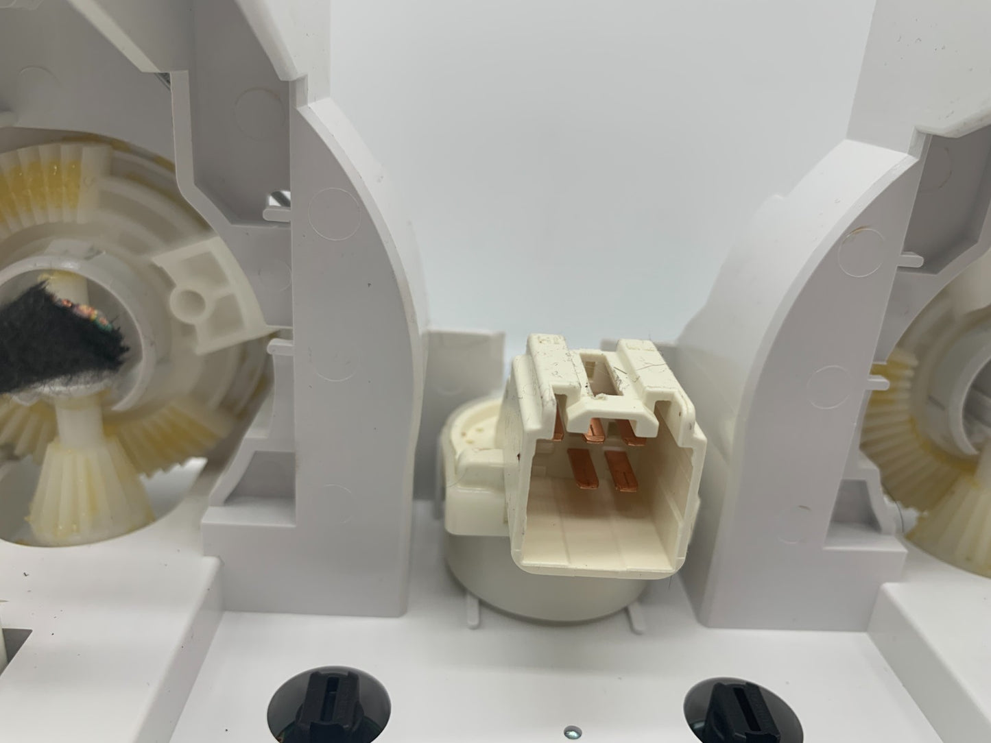 2010-2011 Mazda 3 Climate Control Manual AC Heater Unit OEM