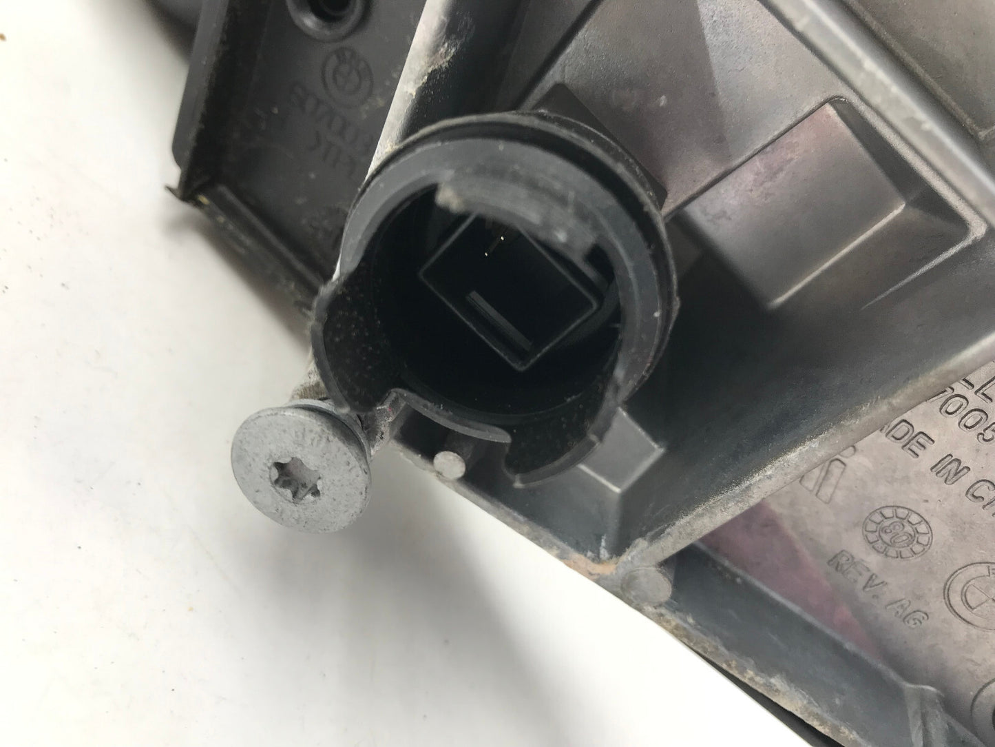 2007-2010 BMW X5 Driver Side View Power Door Mirror Silver OEM C04B60003