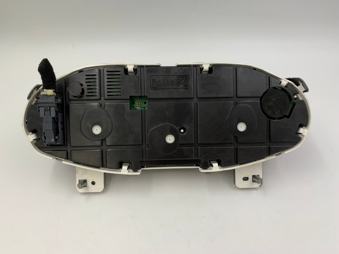 2012-2013 Ford Fiesta Speedometer Instrument Cluster 28,134 Miles OEM C04B66004