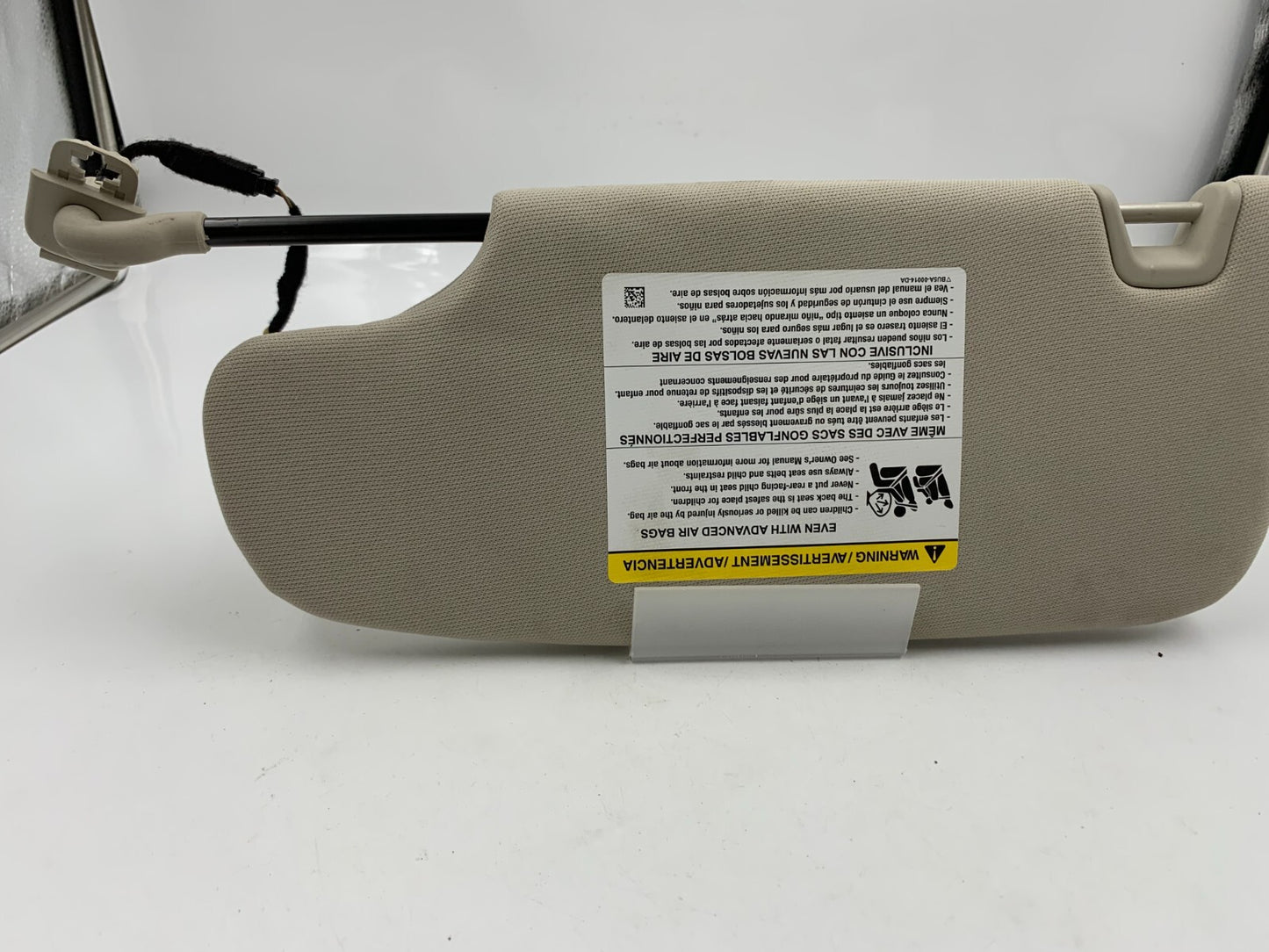 2015-2016 Ford Fusion Passenger Side Sun Visor Gray Illuminated OEM A02B40034