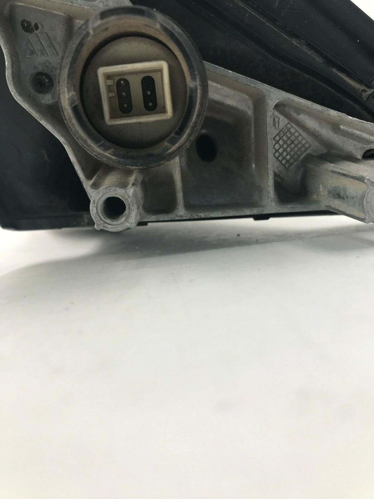 2009-2012 BMW 328i Driver Side View Power Door Mirror Gray OEM D01B13025