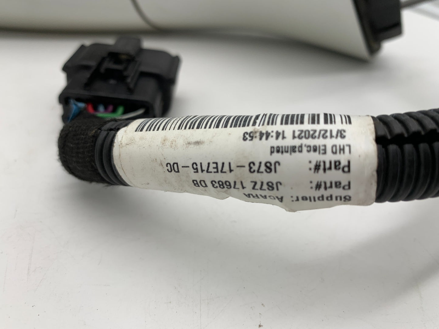 2019-2020 Ford Fusion Driver Side View Power Door Mirror White BSA OEM C04B38003