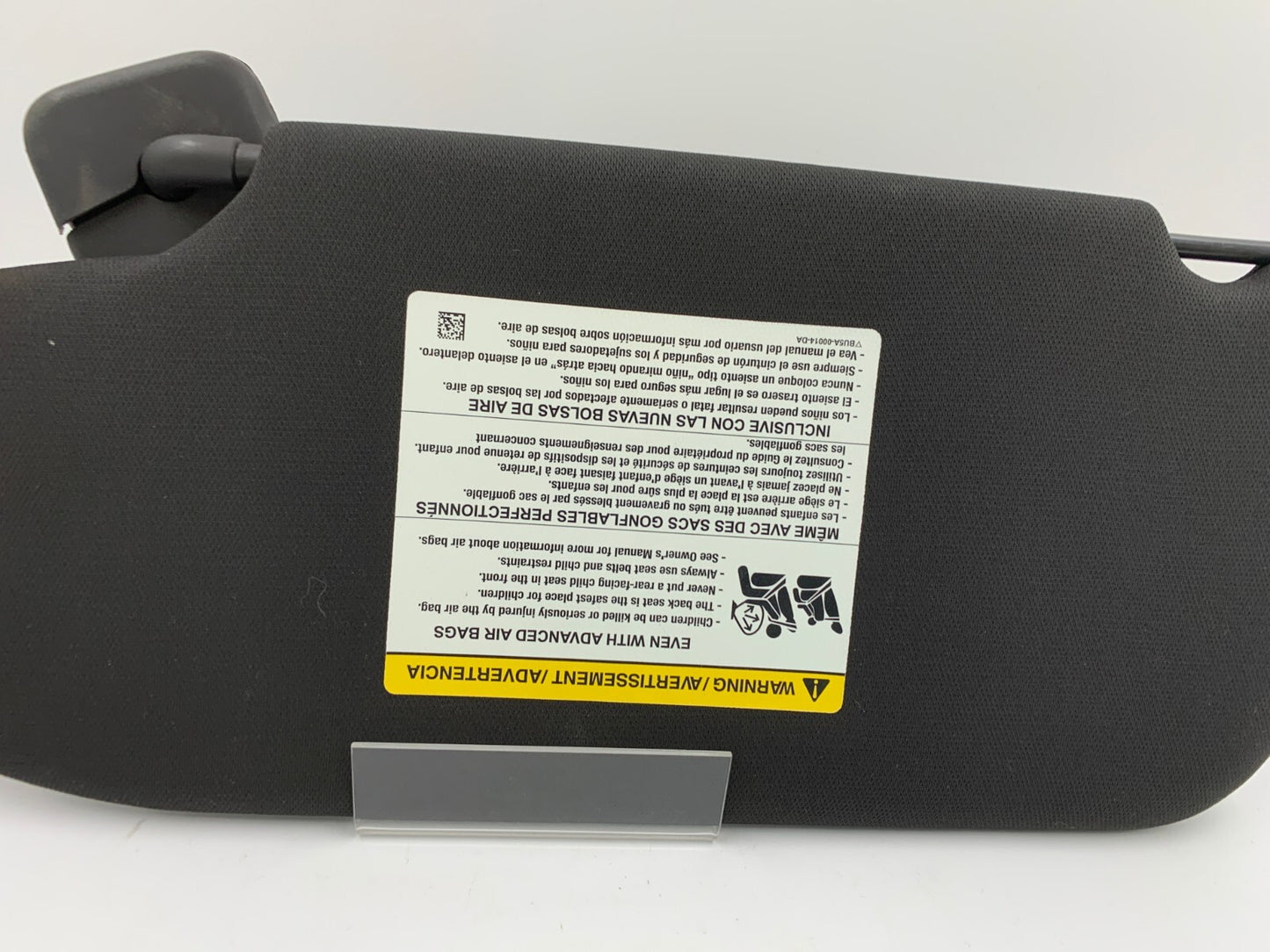 2013-2019 Ford Taurus Passenger Sun Visor Black Illuminated OEM D04B46057