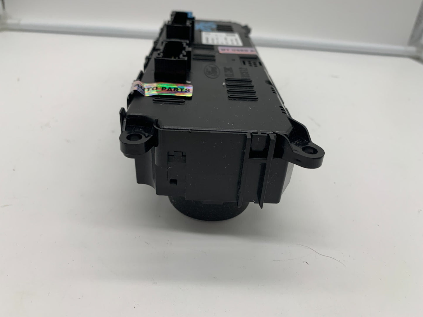 2018-2020 Ford Ecosport AC Heater Climate Control Unit OEM C04B57009
