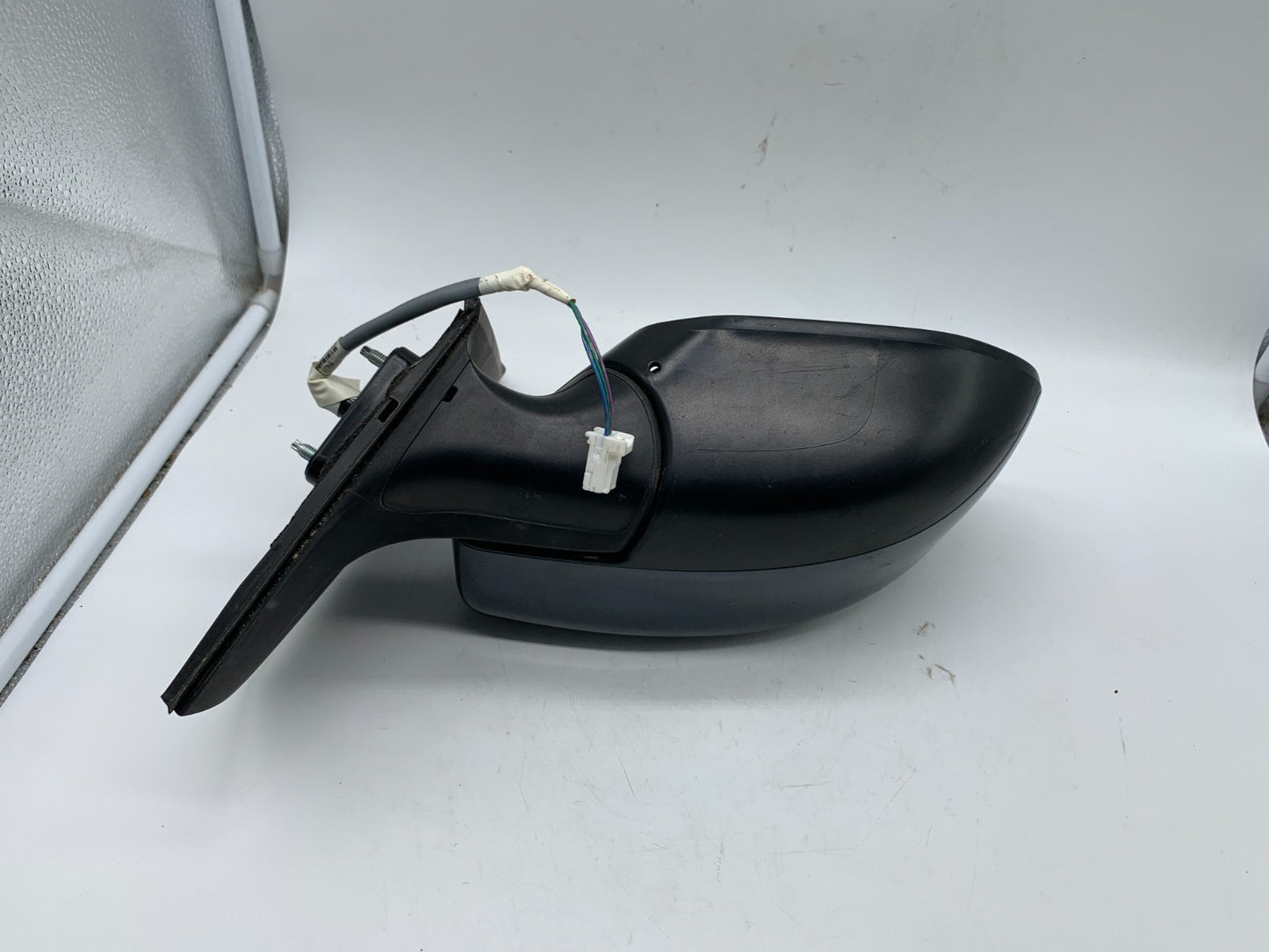 2013-2015 Nissan Sentra Passenger Side View Power Door Mirror OEM A04B07002