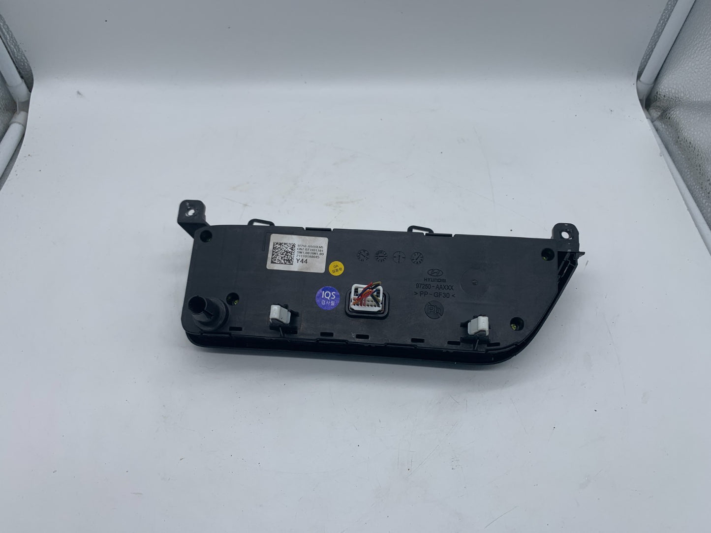 2021-2022 Hyundai Elantra Climate Control AC Heater Unit OEM 97250AA410LM5