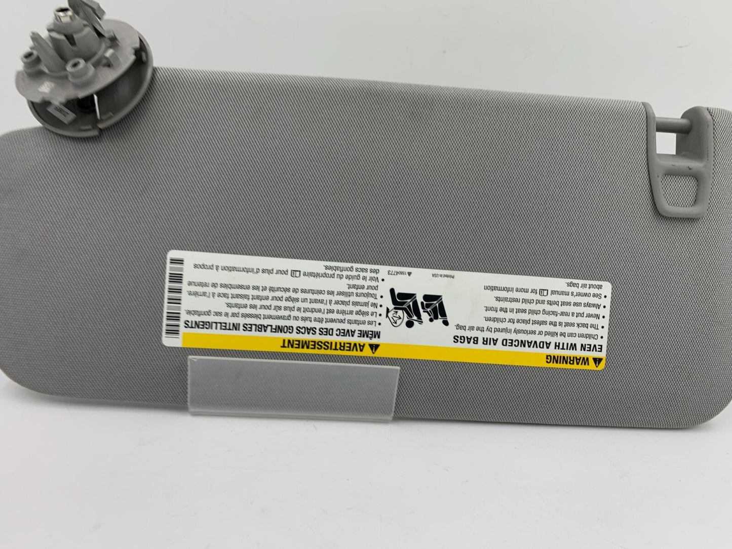 2017-2020 Chevrolet Trax Passenger Sun Visor Gray OEM D03B36051