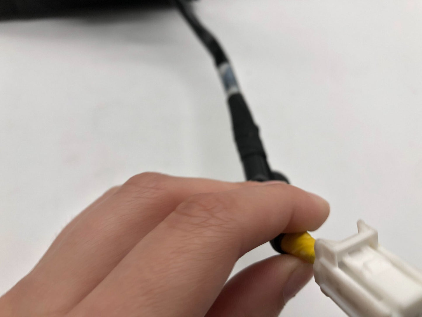 2014-2019 Toyota Highlander Passenger Side Power Door Mirror Red OEM D03B62007