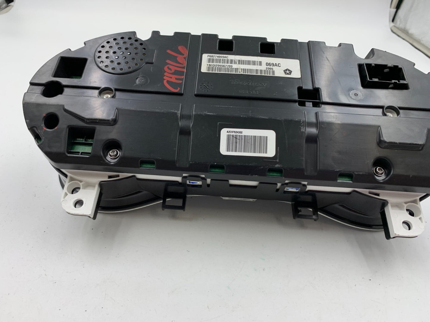 2016 Jeep Grand Cherokee Speedometer Instrument Cluster 73077 Miles D02B31049