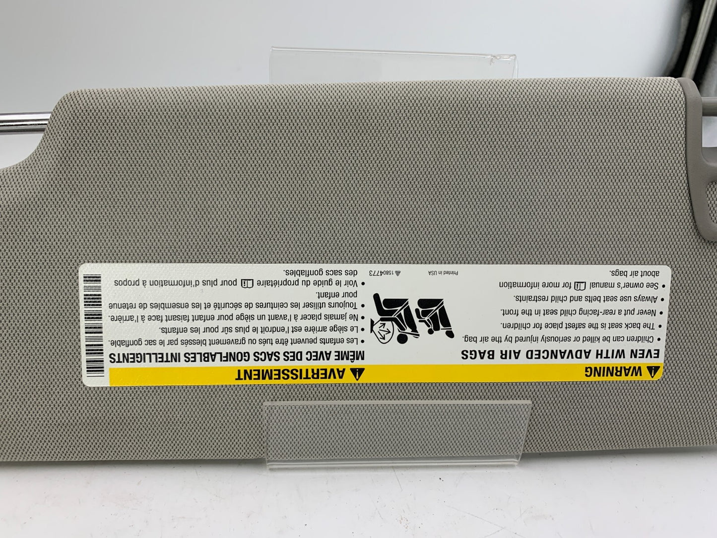 2013-2016 Chevrolet Malibu Passenger Sun Visor Gray Illuminated OEM B02B19064