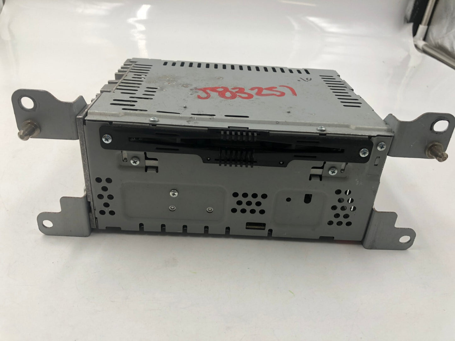 2011-2013 Kia Optima AM FM CD Player Radio Receiver OEM B01B18018