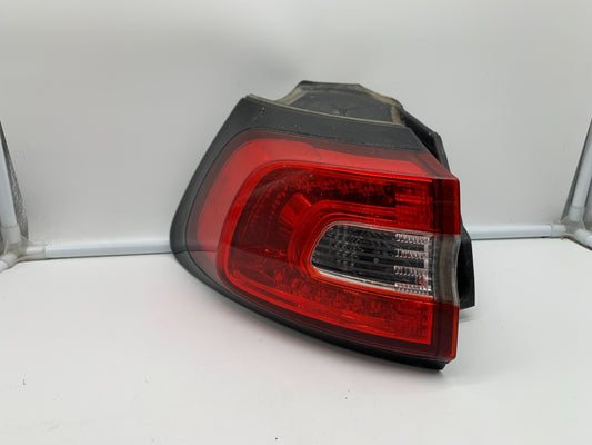 2014-2018 Jeep Cherokee Driver Side Tail Light Taillight OEM C03B48003