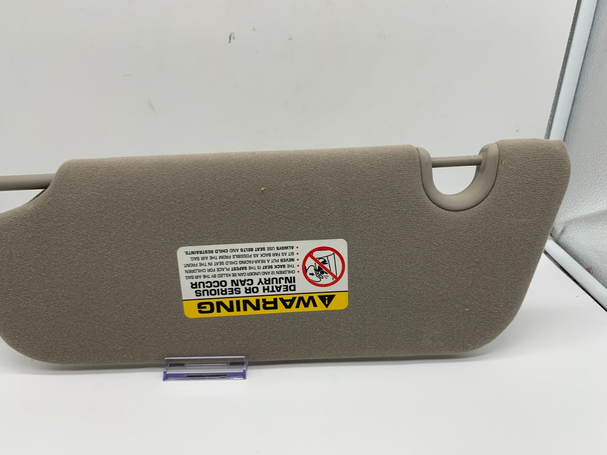 2002-2003 Jeep Liberty Passenger Sun Visor Gray Illumination OEM B02B09091