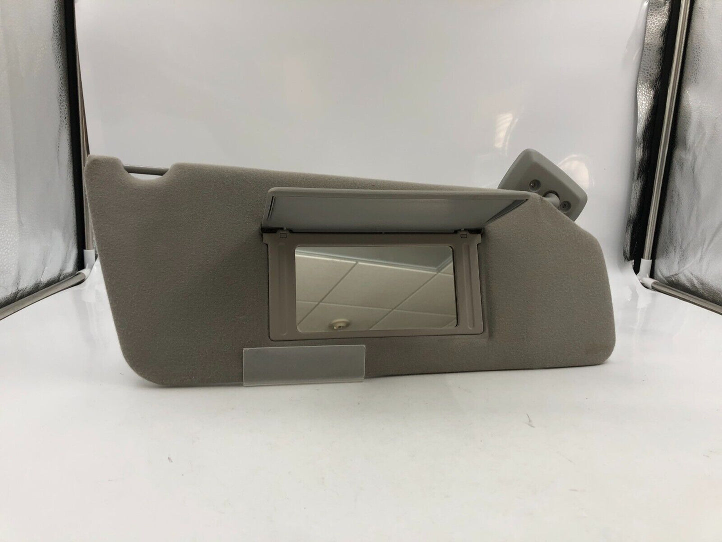 2004-2008 Ford F150 Passenger Sun Visor Sunvisor Gray OEM D03B48037