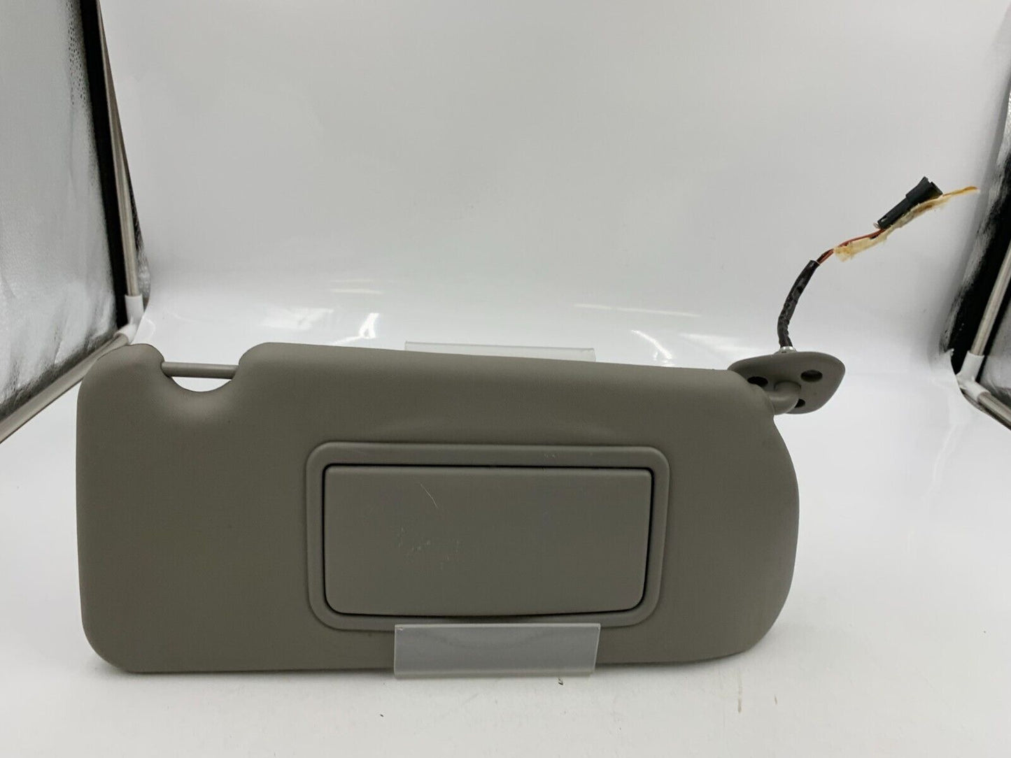 2003-2007 Cadillac CTS Passenger Sun Visor Sunvisor Gray OEM F02B42061