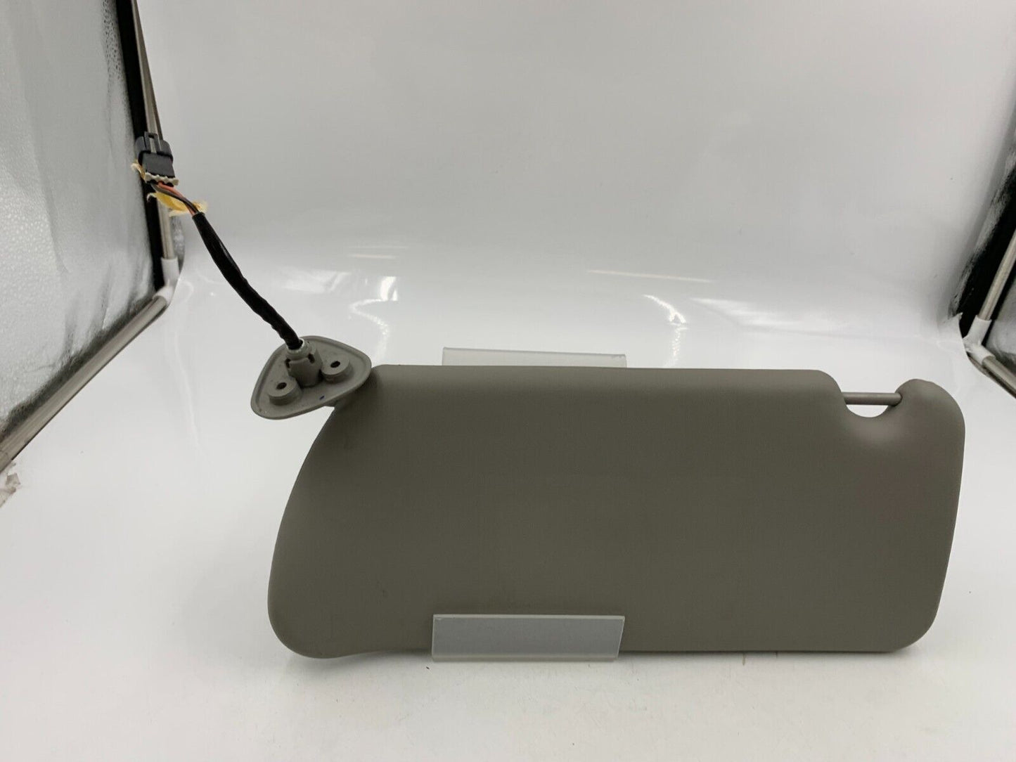 2003-2007 Cadillac CTS Passenger Sun Visor Sunvisor Gray OEM F02B42061